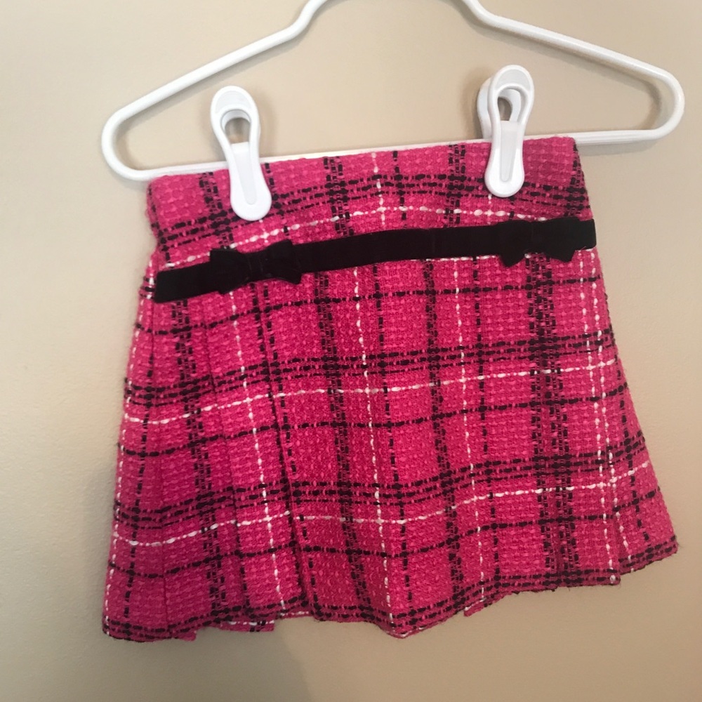 Plaid skirt w black bows 2T